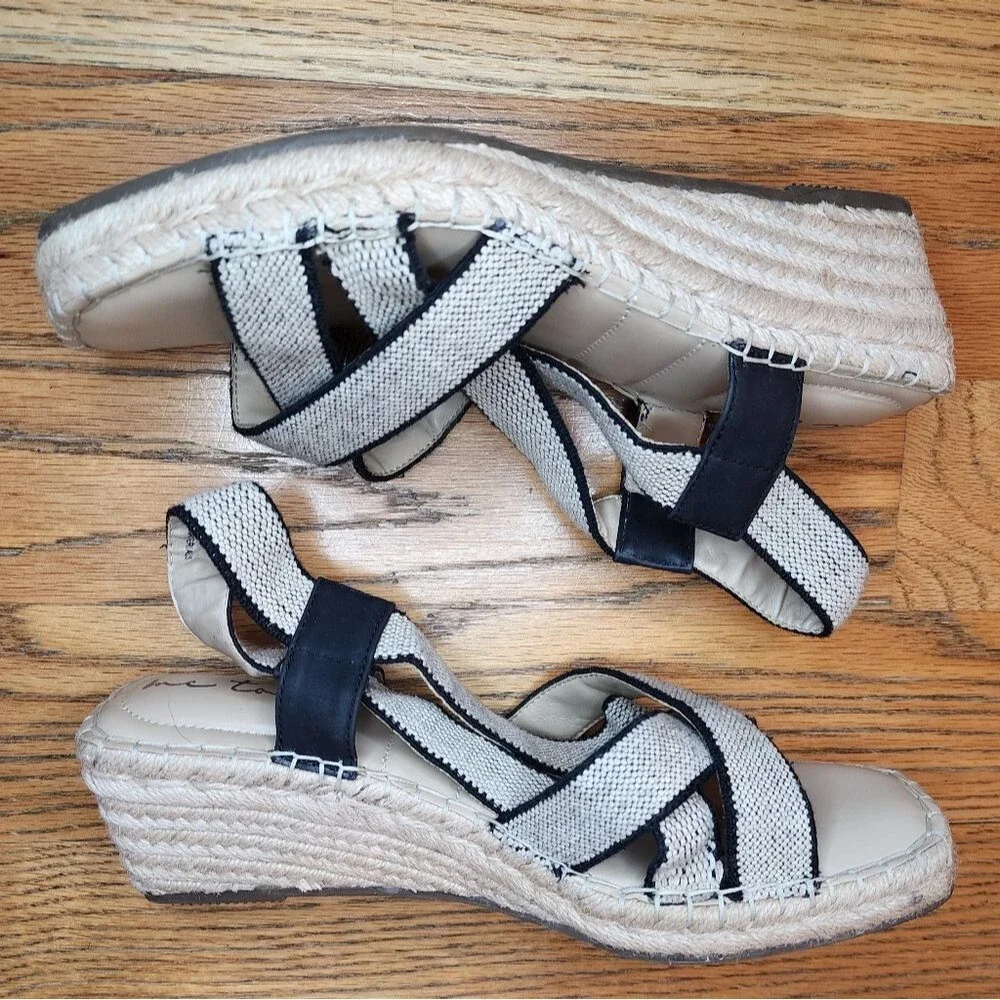 Me Too Cami Wedge Heels Sandals Linen and Black 10